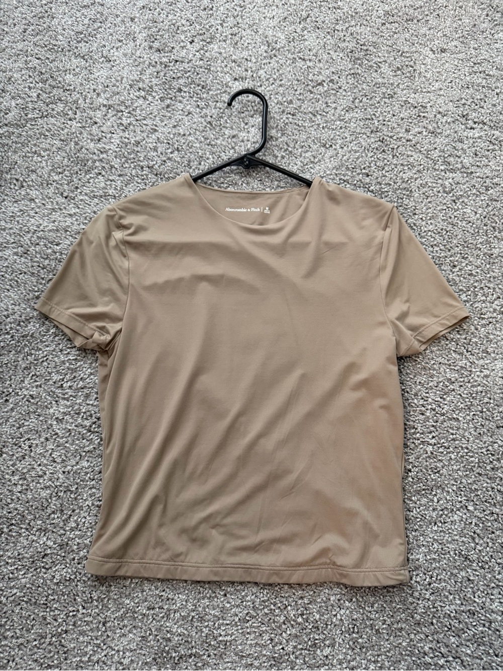 Abercrombie & Fitch Women’s Soft Matte Seamless Baby Tee in Taupe